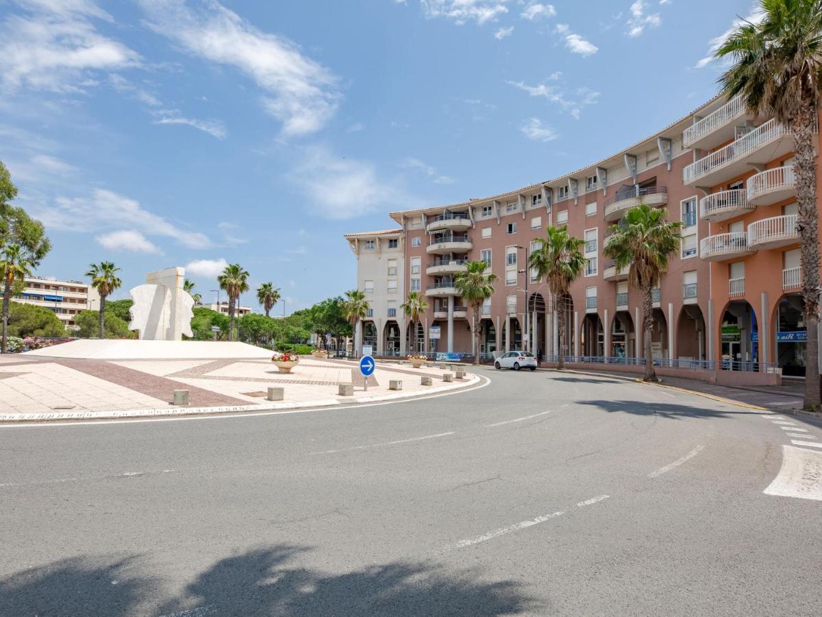 Apartment Royal Marine-2 By Interhome Frejus Bagian luar foto